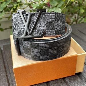 Men’s L V Black Belt